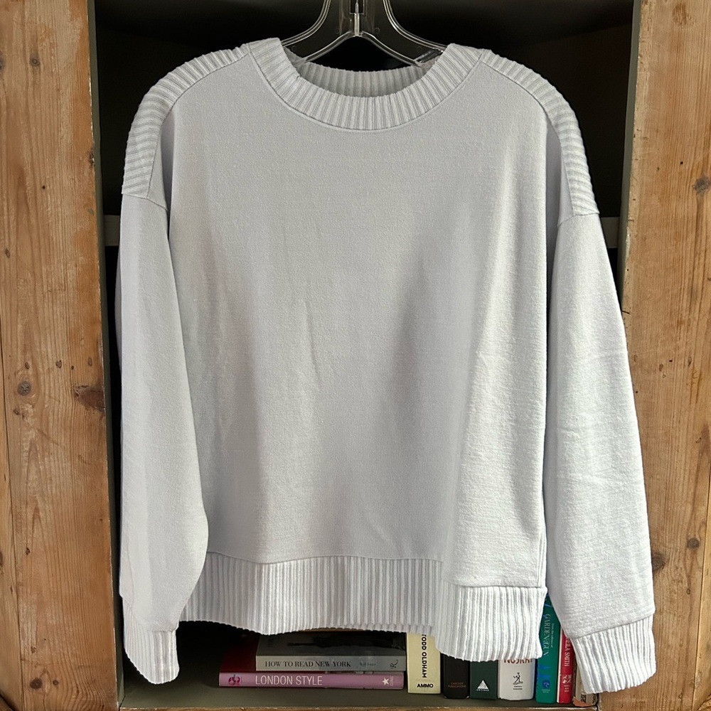 Haven (Talbots brand) crewneck long sleeve pullover/loungewear. BNWT size small